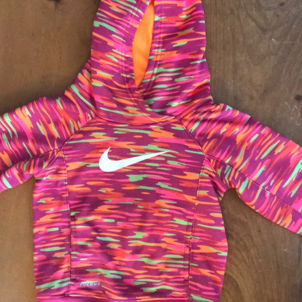 Toddler Nike therma fit sweatshirt